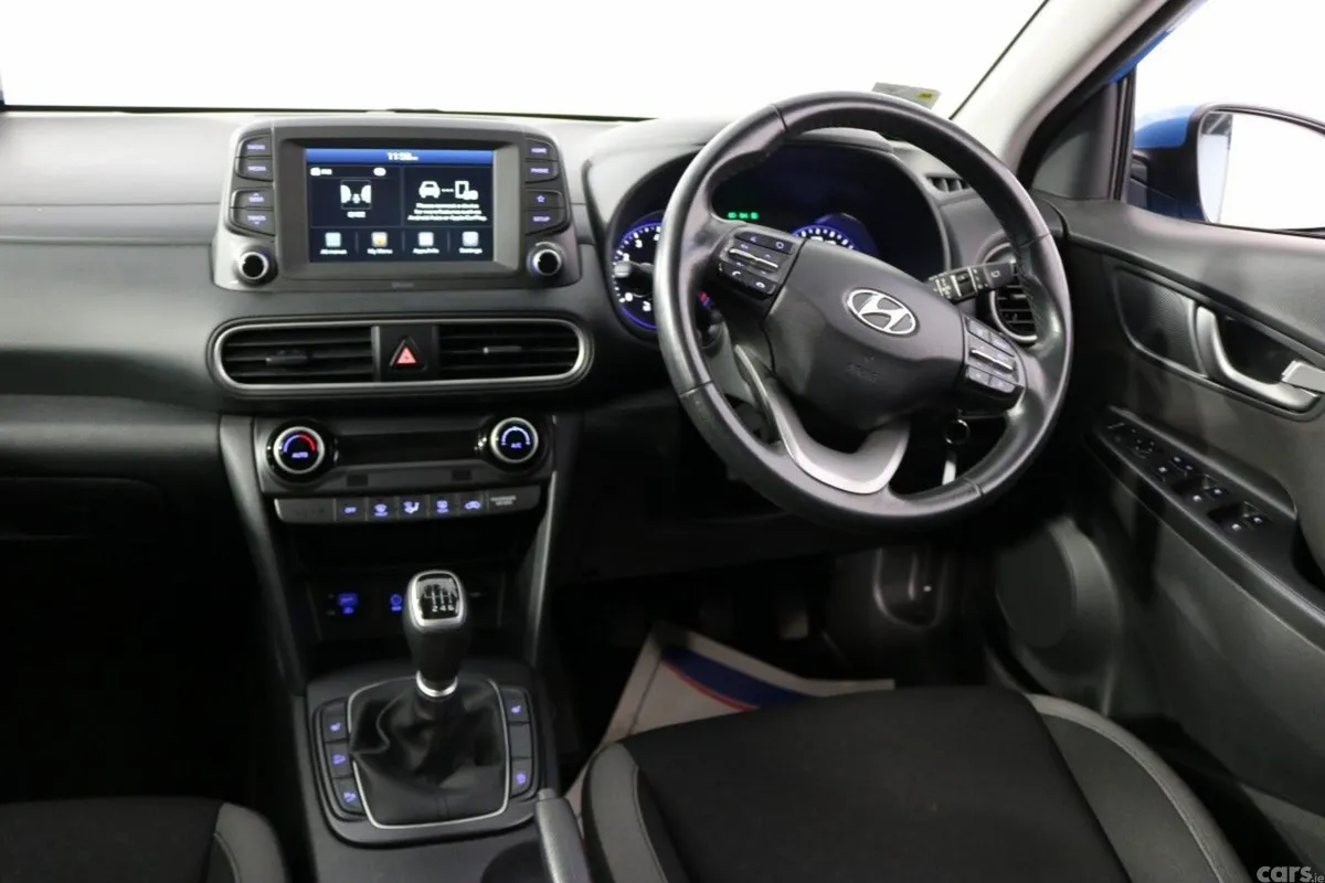 Hyundai KONA SUV, Petrol, 2021, Blue