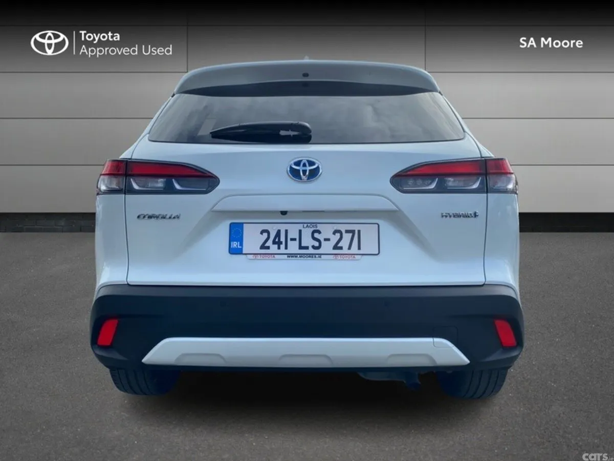 Toyota Corolla Cross SUV, Petrol Hybrid, 2024, White