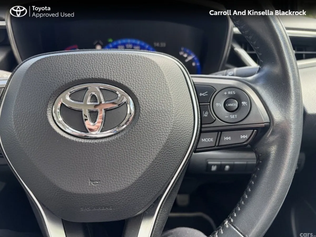 Toyota Corolla Saloon, Petrol Hybrid, 2022, Black