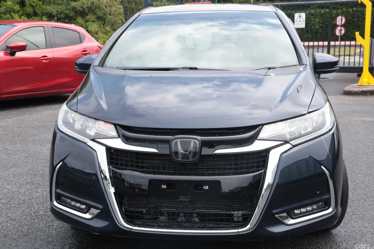 Honda Fit Hatchback, Petrol Hybrid, 2019, Black