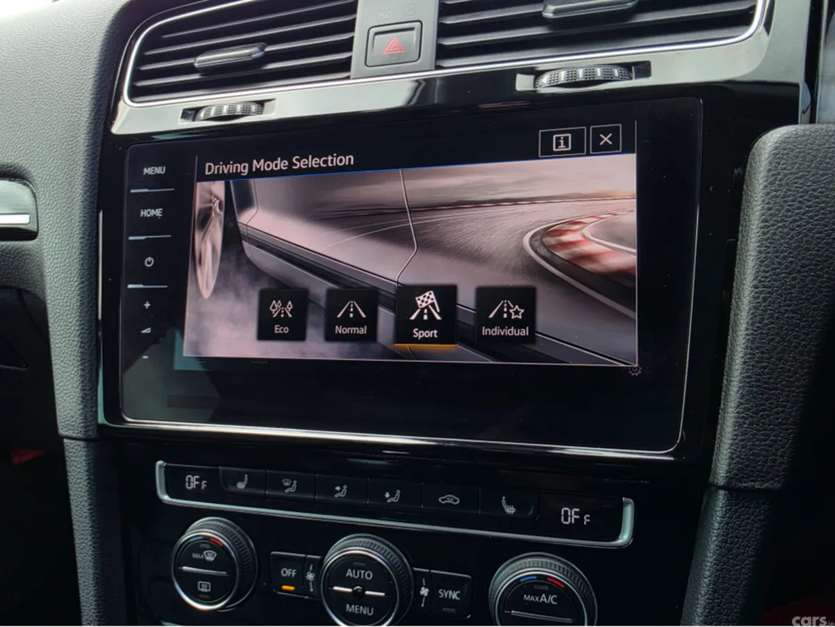Volkswagen Golf Estate, Diesel, 2019, Black