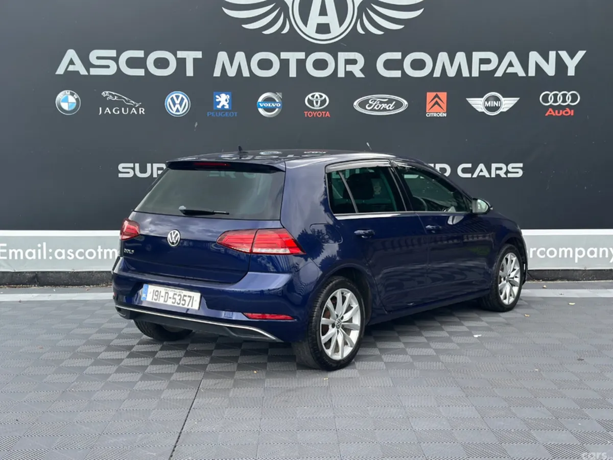 Volkswagen Golf Hatchback, Petrol, 2019, Blue