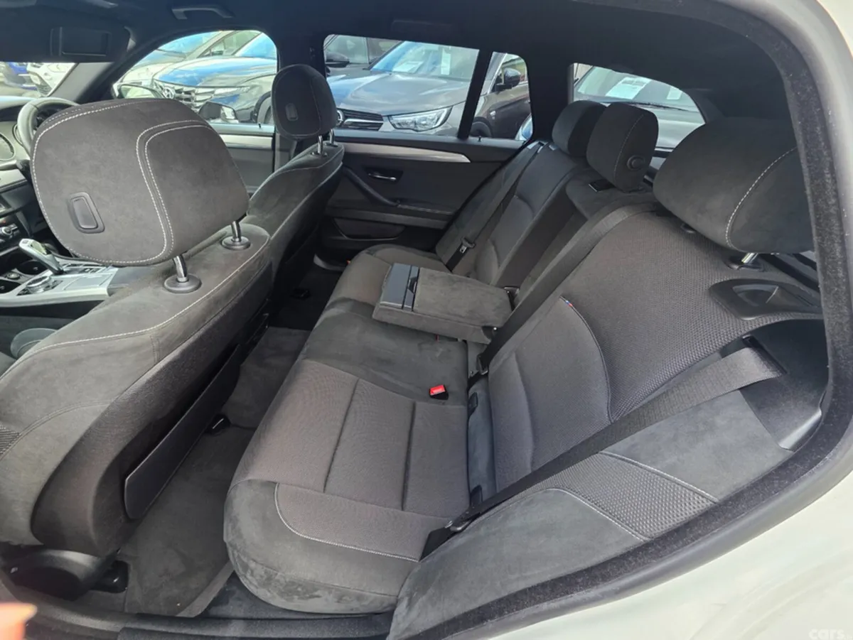 BMW 5-Series Estate, Diesel, 2015, White