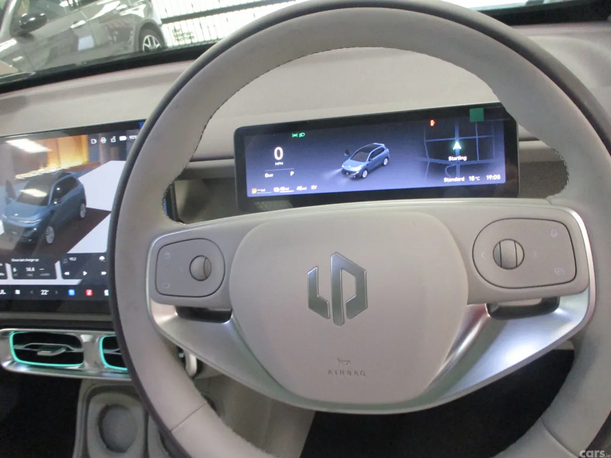Leapmotor B10 SUV, Petrol Plug-in Hybrid, 2027, Other