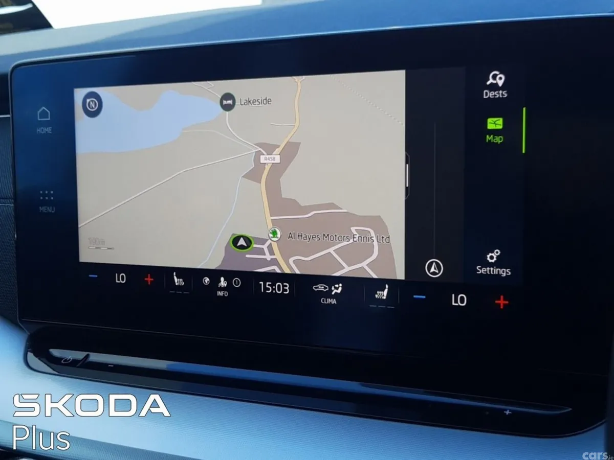 Skoda Octavia Saloon, Diesel, 2024, Blue