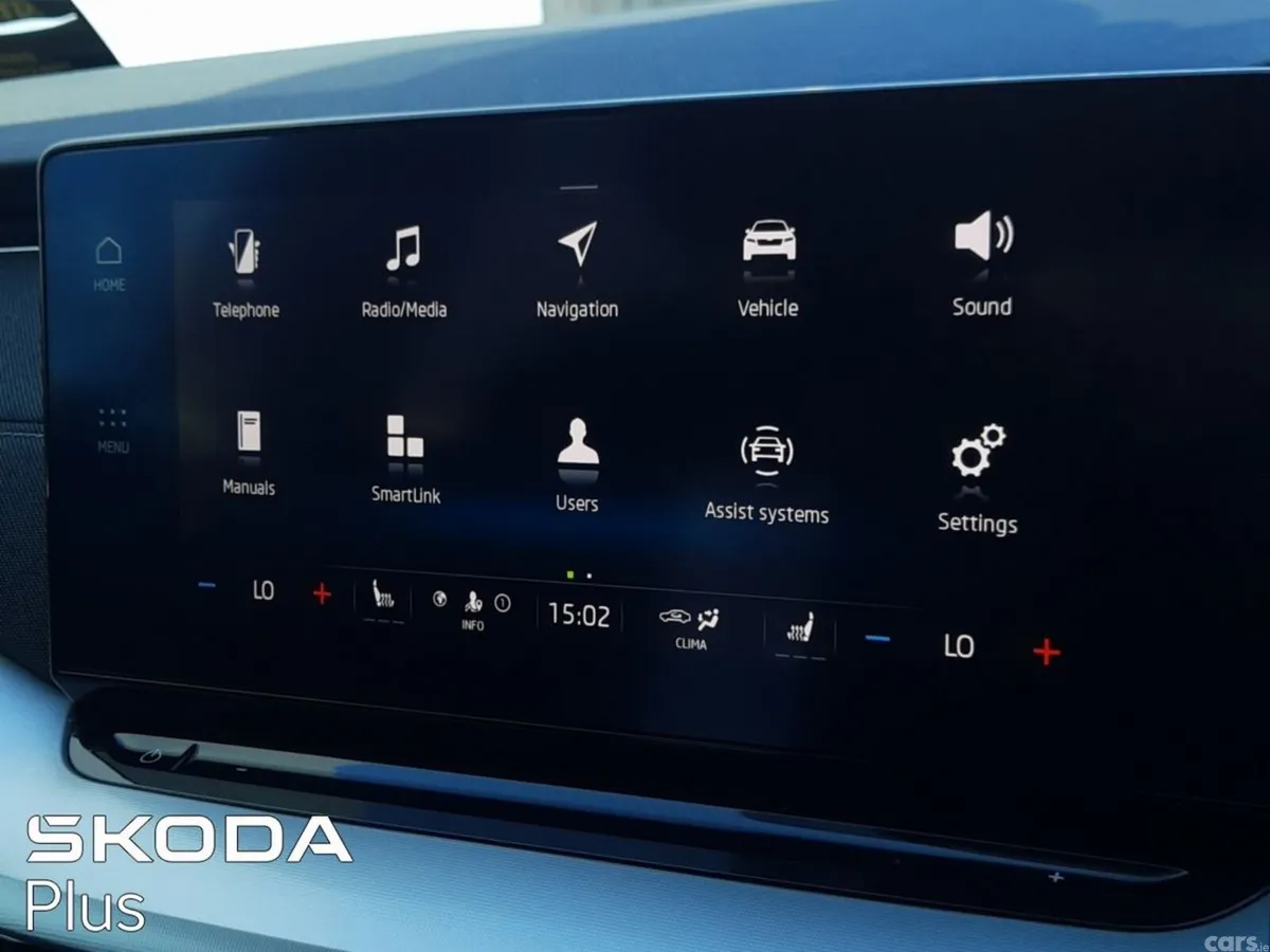 Skoda Octavia Saloon, Diesel, 2024, Blue