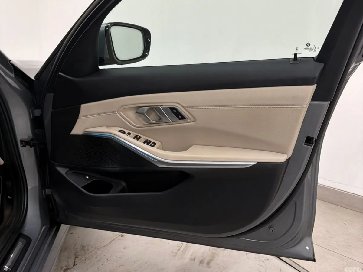 BMW 3-Series Saloon, Petrol Plug-in Hybrid, 2024, Grey