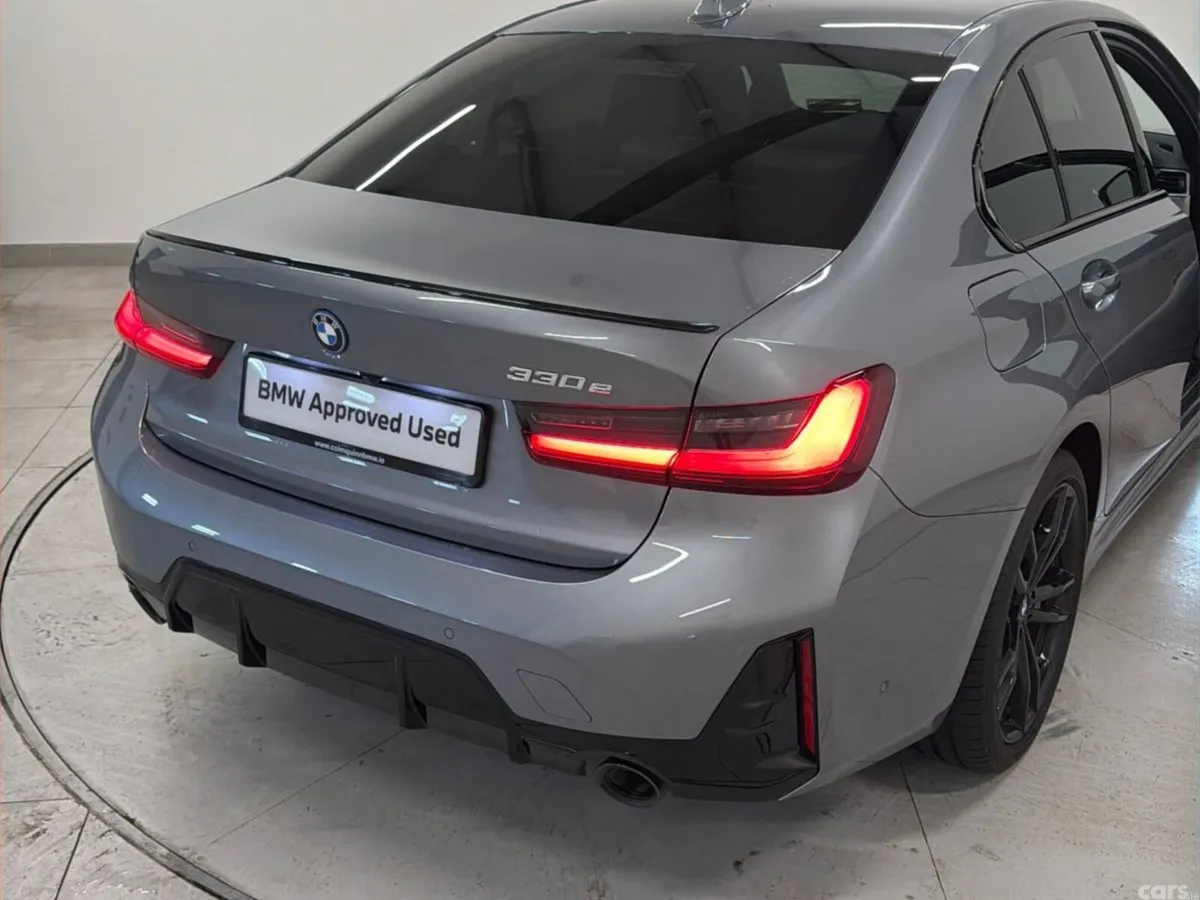 BMW 3-Series Saloon, Petrol Plug-in Hybrid, 2024, Grey