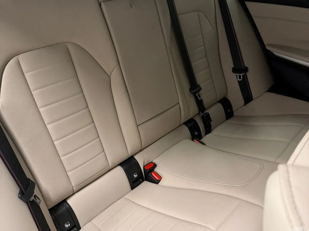 BMW 3-Series Saloon, Petrol Plug-in Hybrid, 2024, Grey