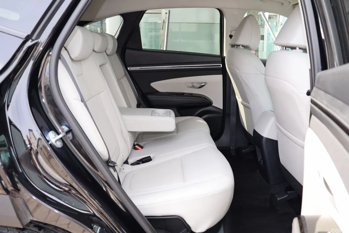 Hyundai Tucson SUV, Diesel, 2022, Black