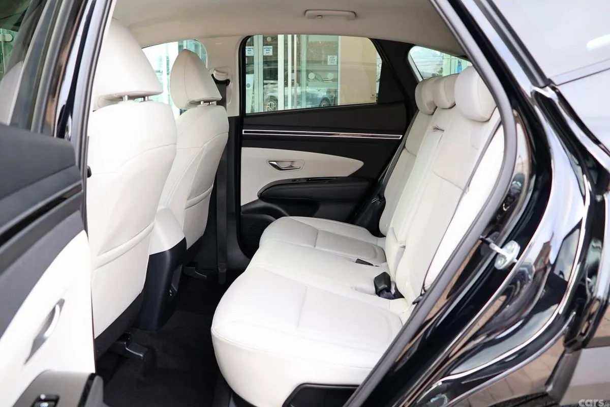 Hyundai Tucson SUV, Diesel, 2022, Black