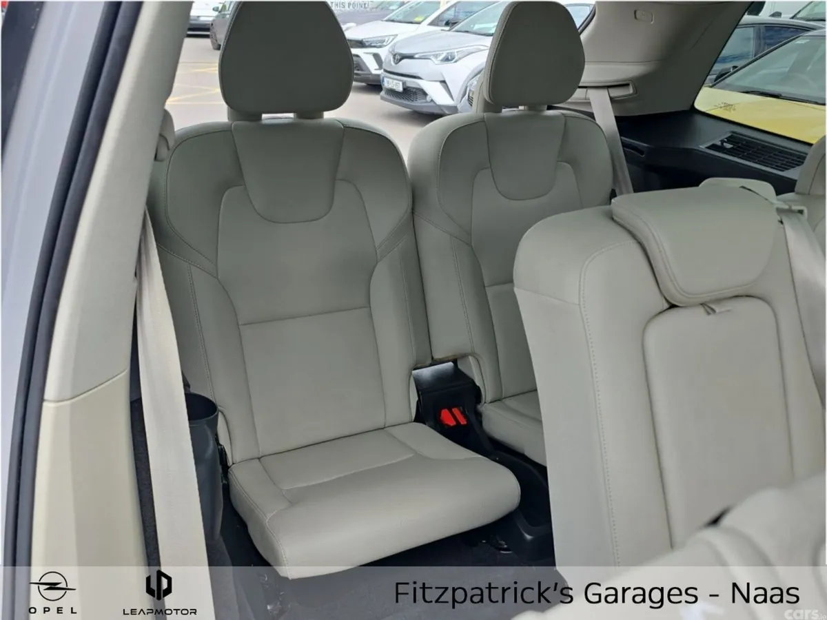 Volvo XC90 SUV, Petrol Plug-in Hybrid, 2023, Grey