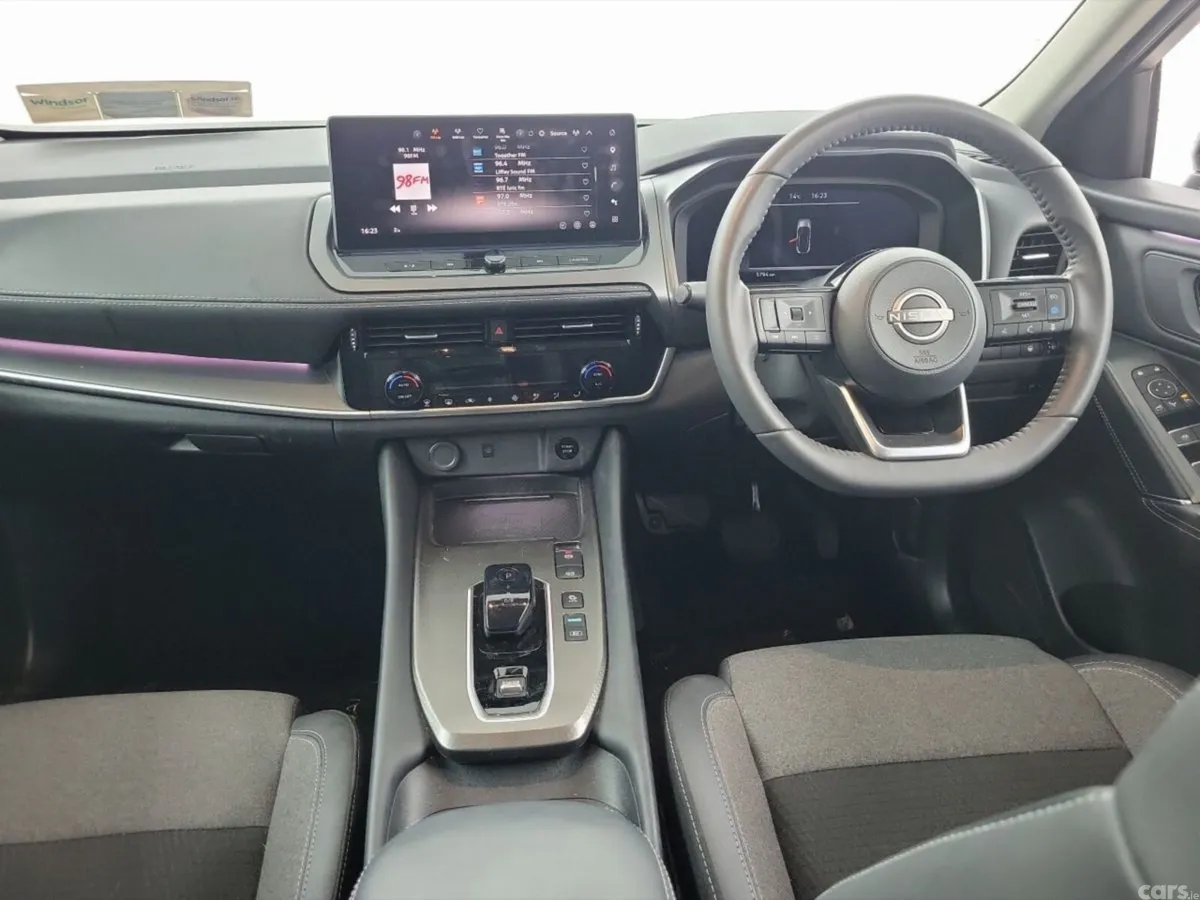 Nissan Qashqai MPV, Petrol Hybrid, 2026, White
