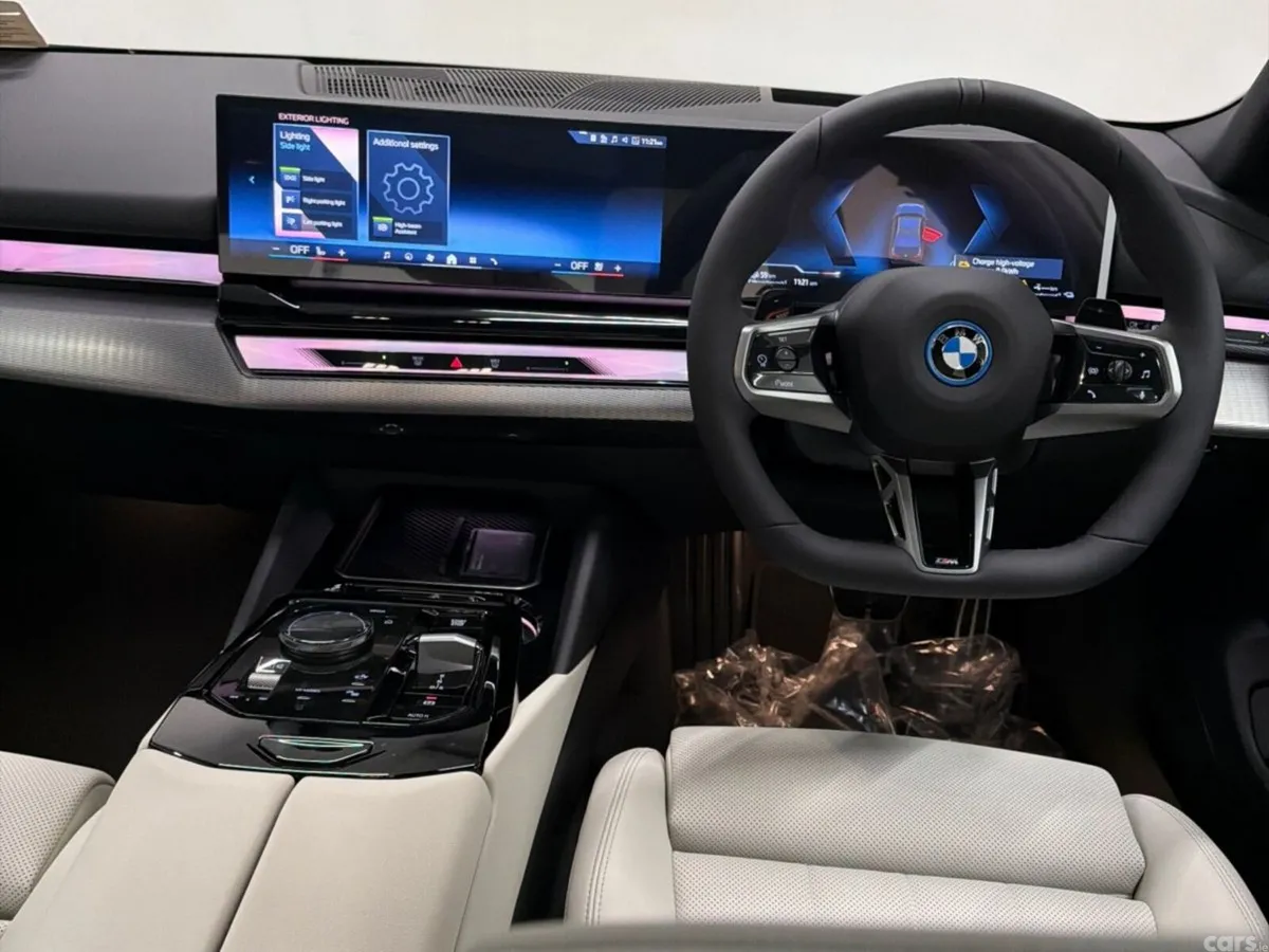 BMW 5-Series Saloon, Petrol Plug-in Hybrid, 2026, Black