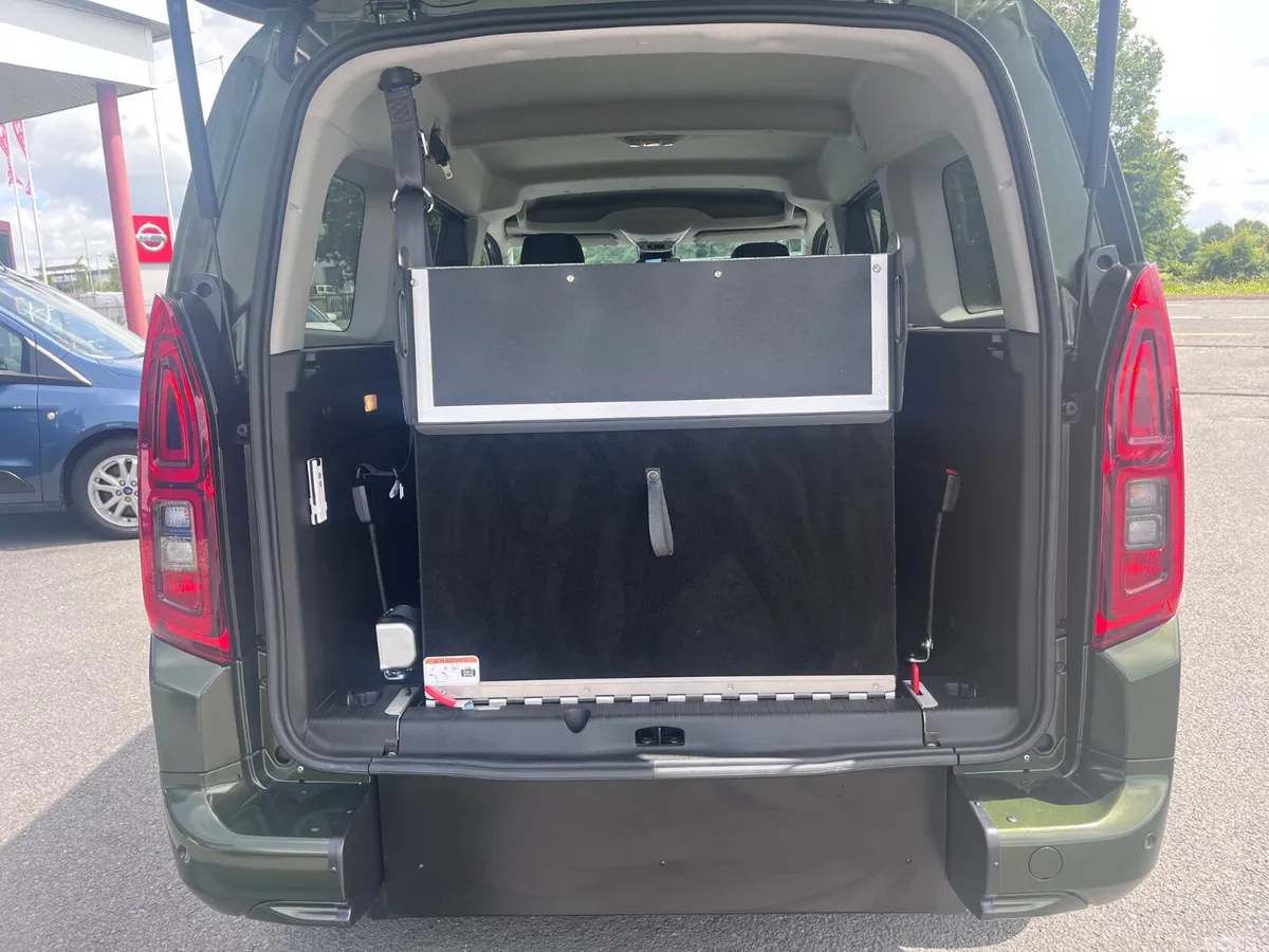 Opel Combo MPV, Diesel, 2027, Green