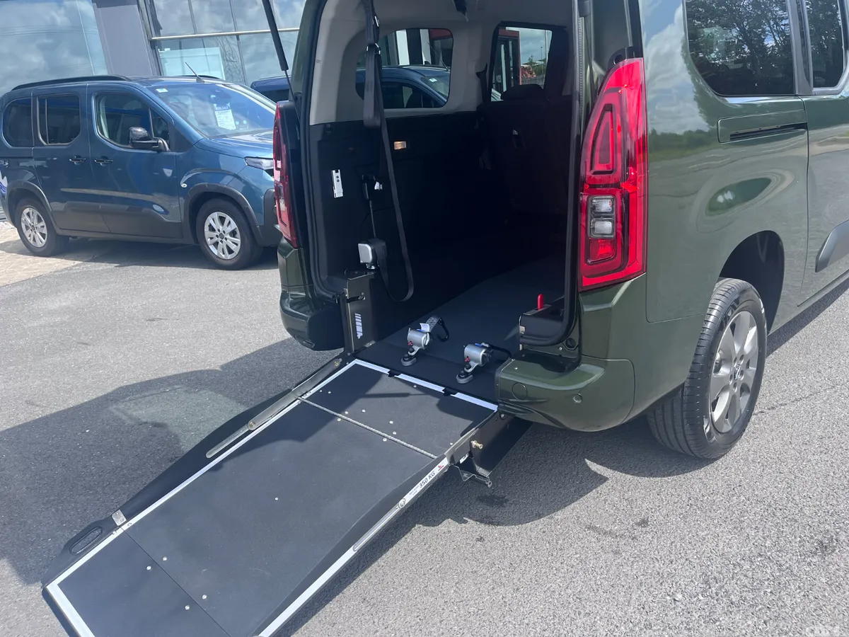 Opel Combo MPV, Diesel, 2027, Green