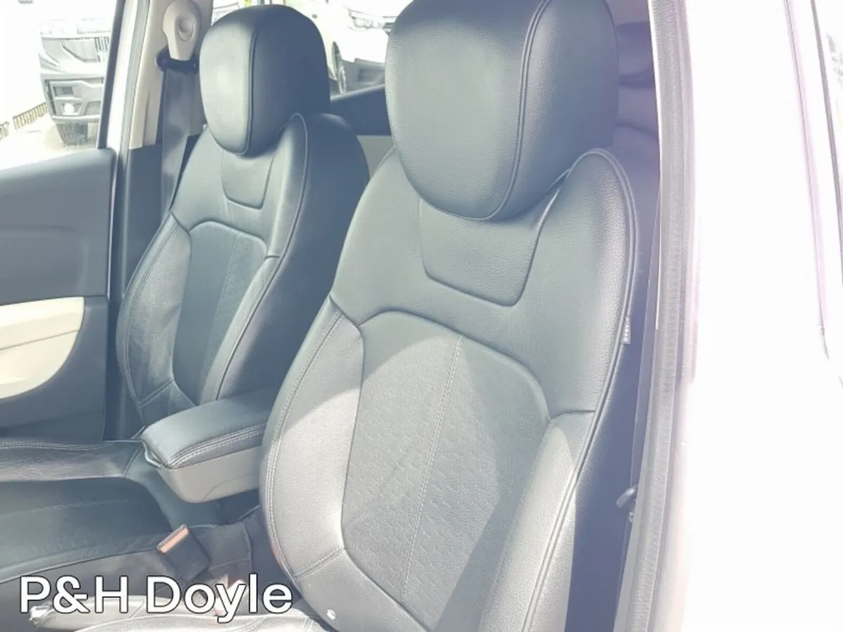 Renault Captur Hatchback, Diesel, 2018, White