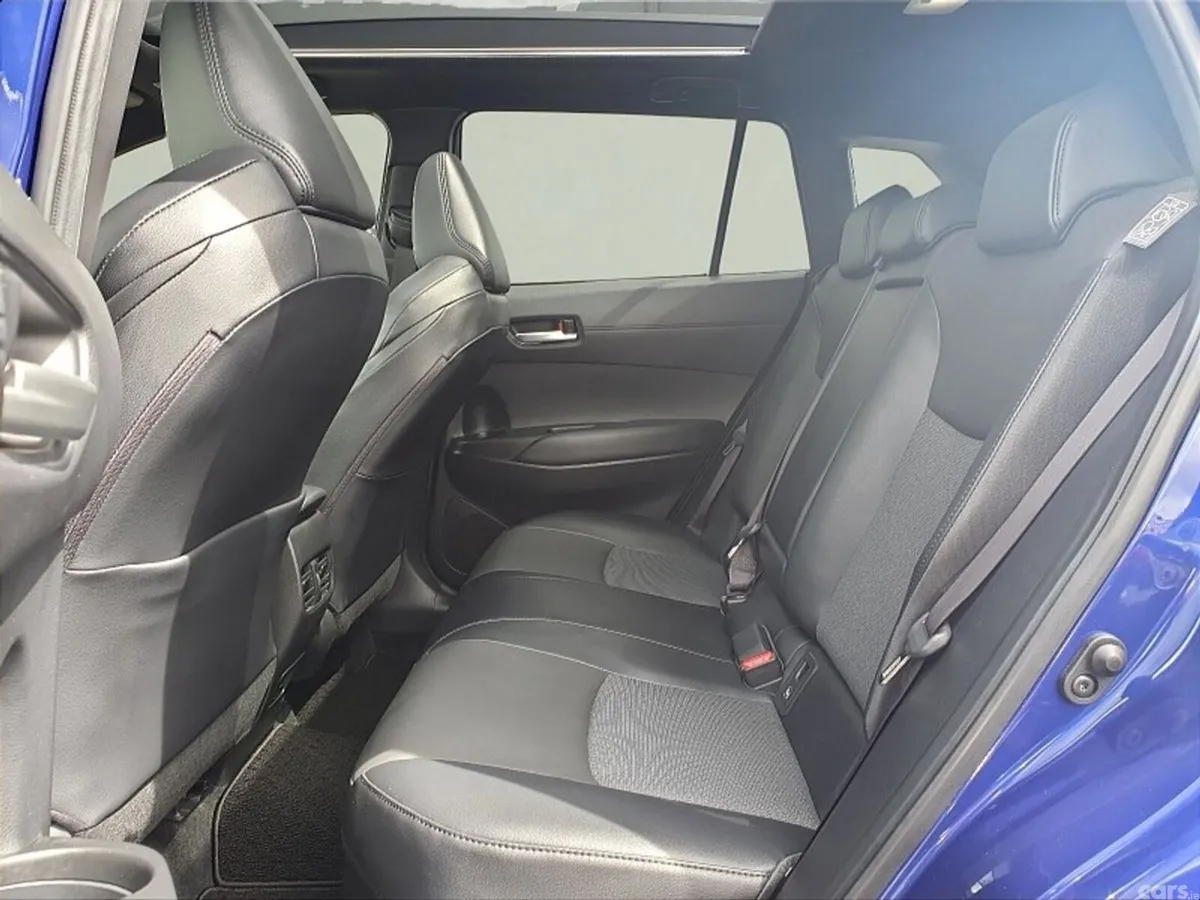 Toyota Corolla Cross SUV, Petrol Hybrid, 2023, Blue
