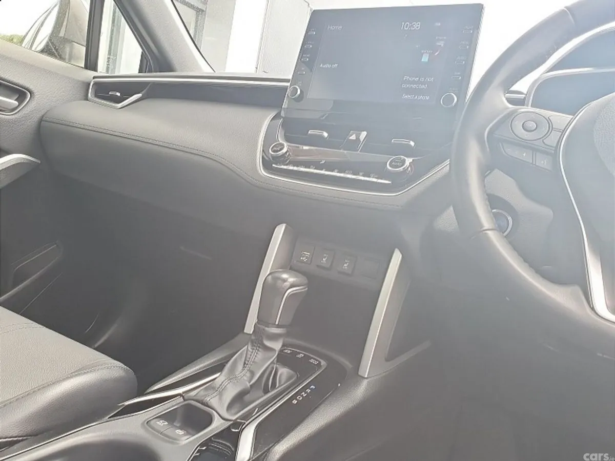 Toyota Corolla Cross SUV, Petrol Hybrid, 2023, Blue