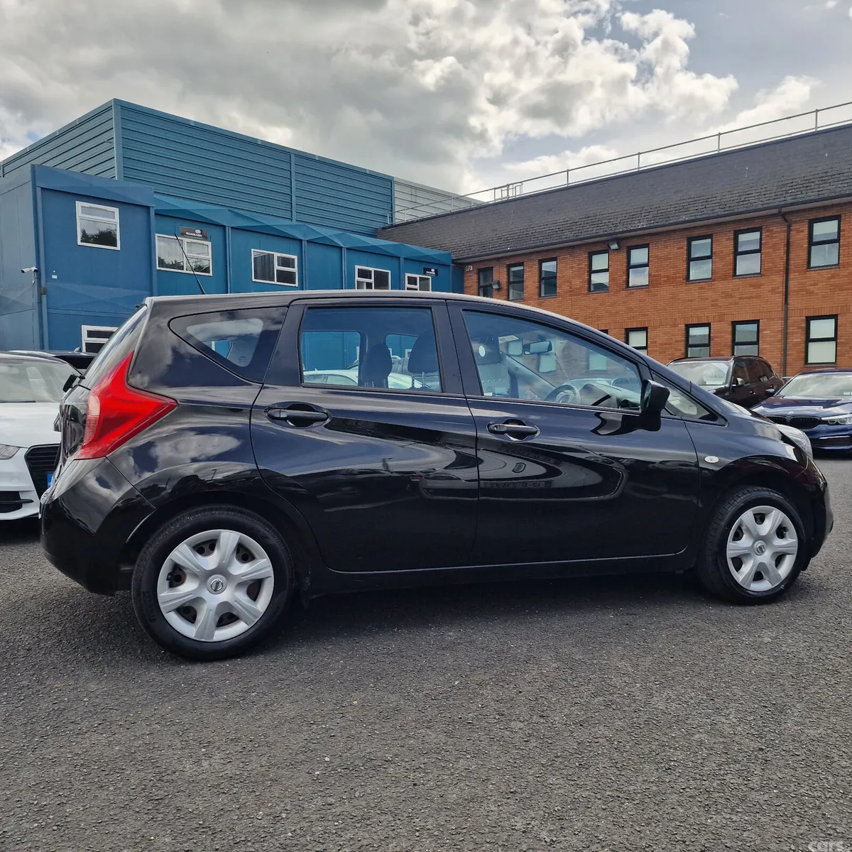 Nissan Note MPV, Petrol, 2016, Black