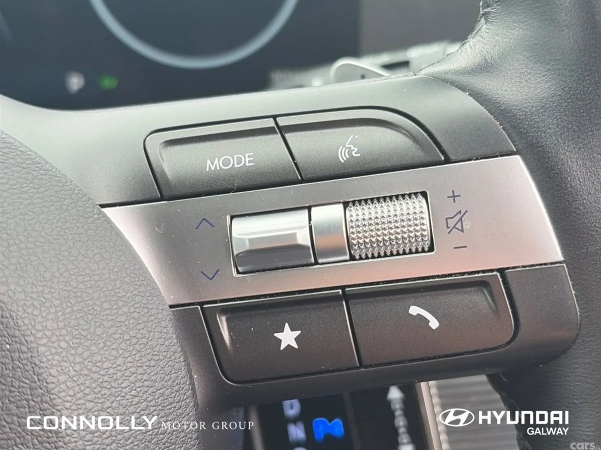 Hyundai KONA MPV, Petrol, 2025, Grey