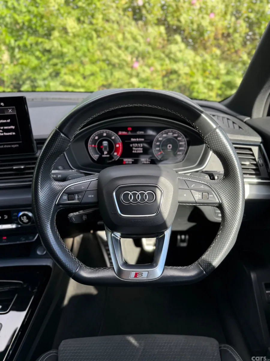 Audi Q5 SUV, Diesel, 2021, Blue