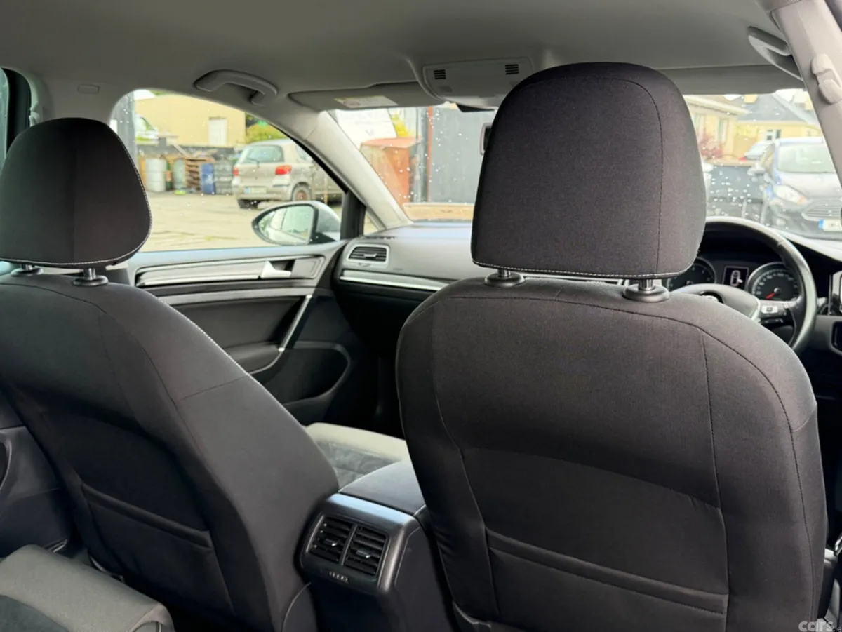 Volkswagen Golf Hatchback, Petrol, 2017, Grey
