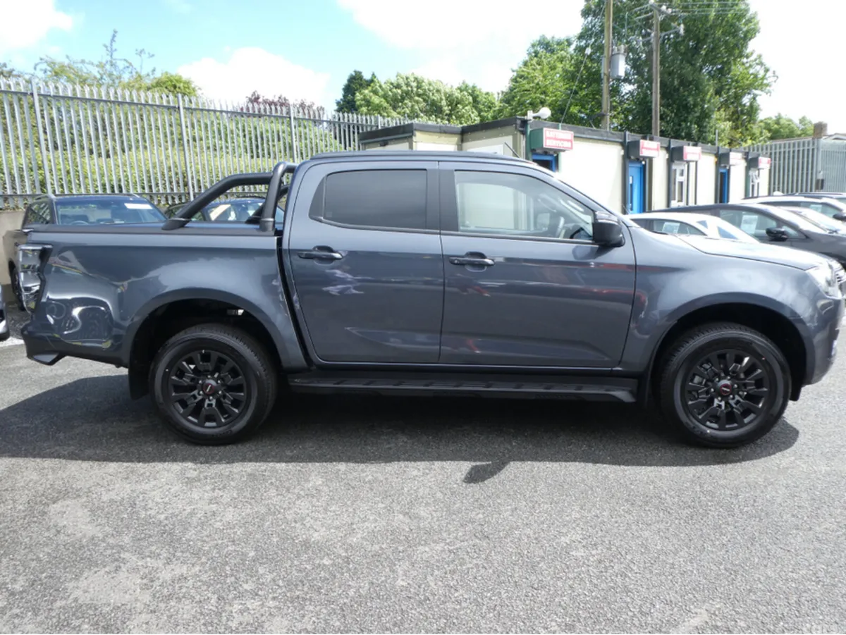 Isuzu D-Max Pick Up, Diesel, 2026, Grey