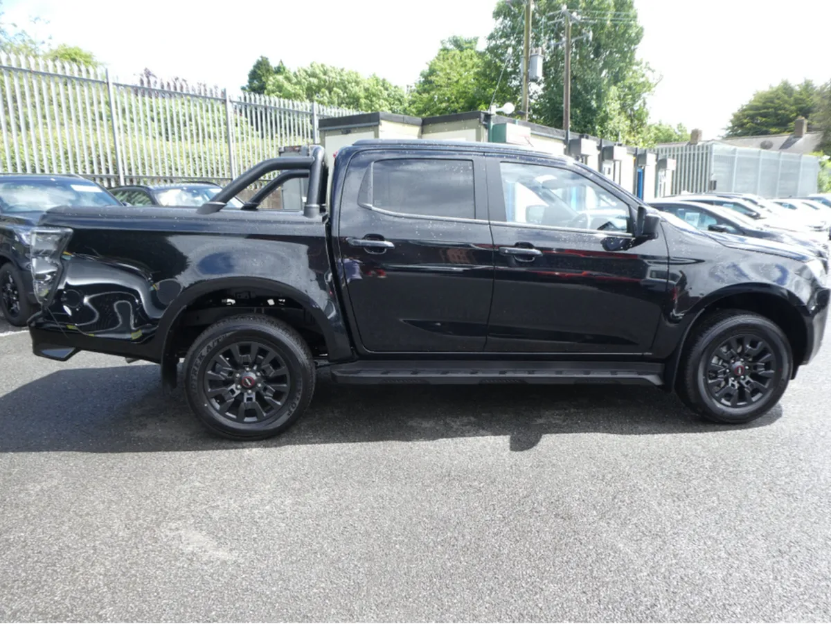 Isuzu D-Max Pick Up, Diesel, 2026, Black