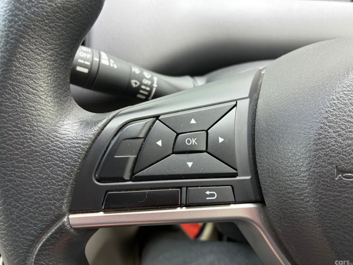 Nissan Serena Hatchback, Petrol Hybrid, 2018, White