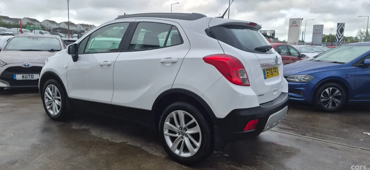 Vauxhall Mokka SUV, Diesel, 2016, White