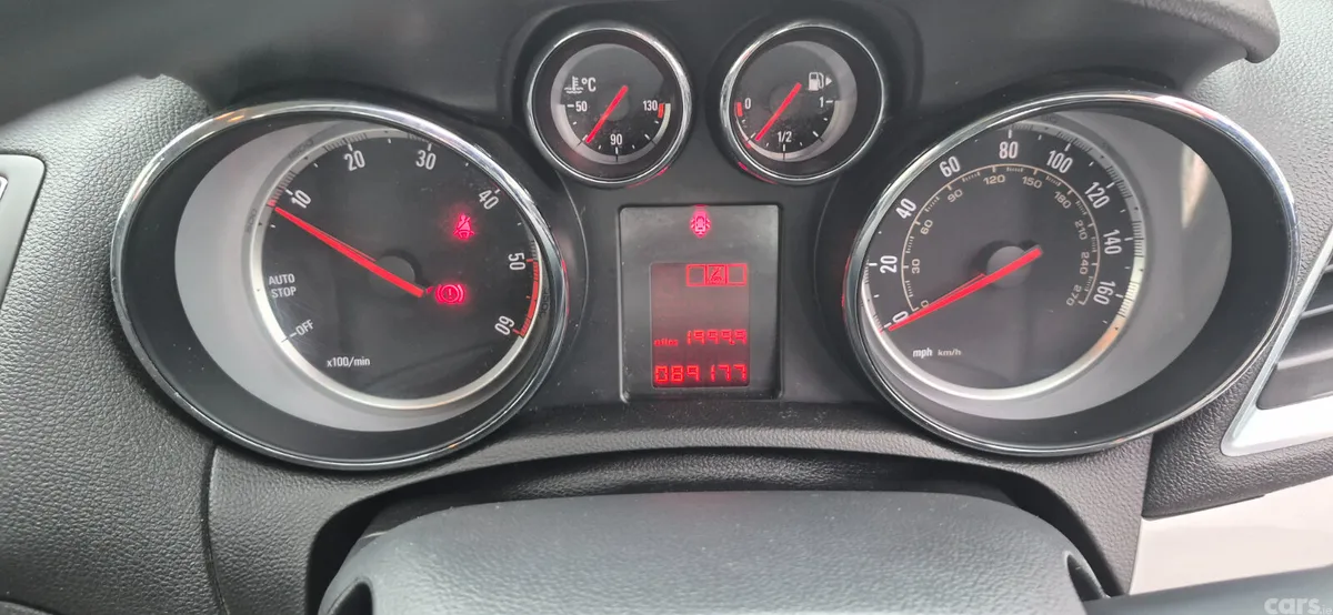 Vauxhall Mokka SUV, Diesel, 2016, White