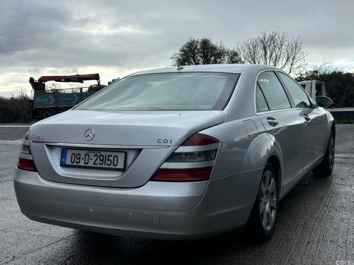 Mercedes-Benz S-Class Saloon, Diesel, 2009, Silver