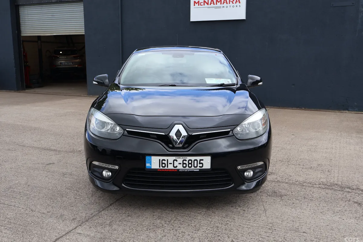 Renault Fluence Saloon, Diesel, 2016, Black