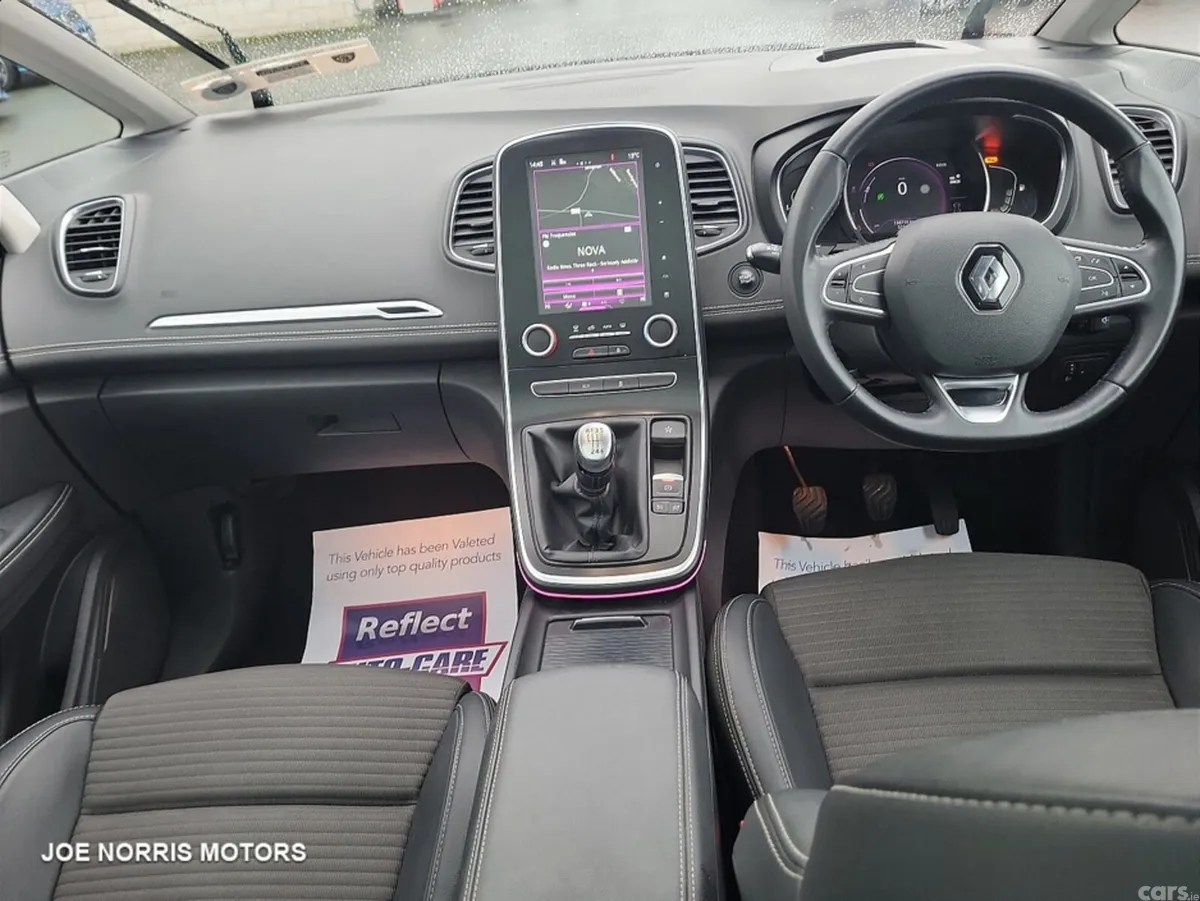 Renault Grand Scenic SUV, Diesel, 2018, Grey