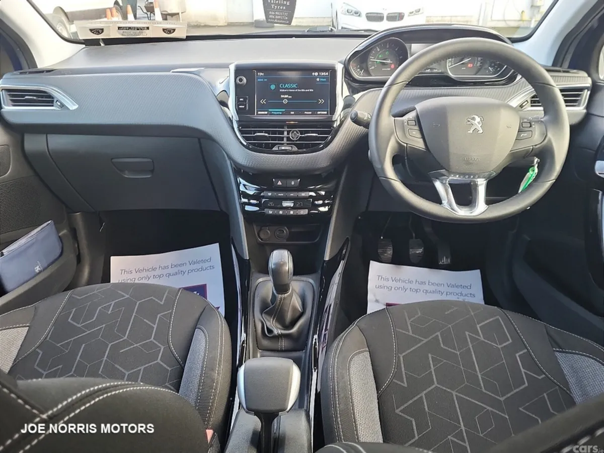 Peugeot 2008 Estate, Diesel, 2020, Blue