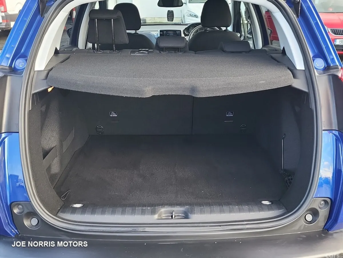 Peugeot 2008 Estate, Diesel, 2020, Blue