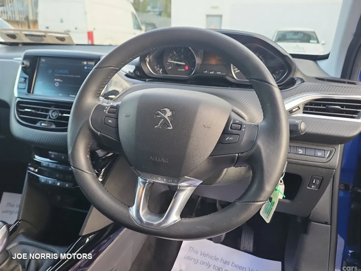 Peugeot 2008 Estate, Diesel, 2020, Blue