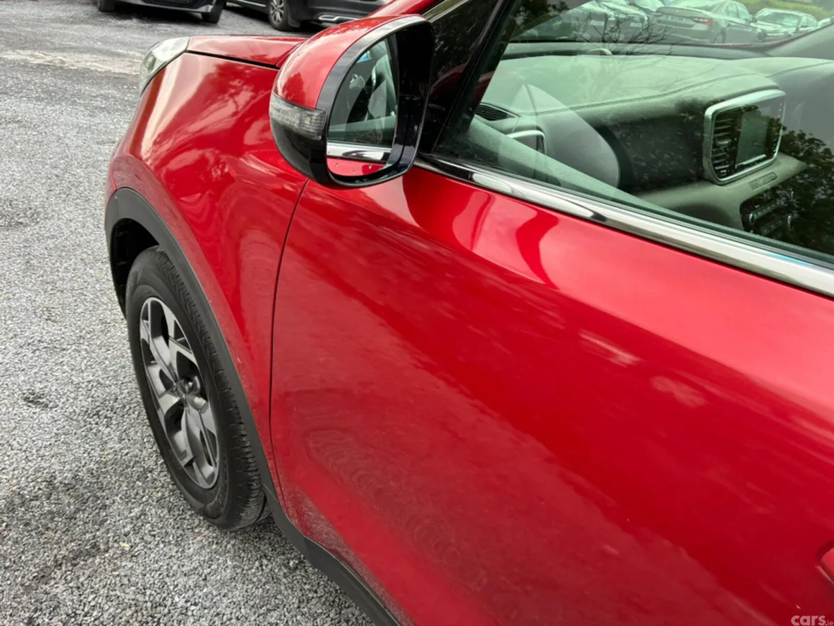 Kia Sportage MPV, Diesel, 2019, Red