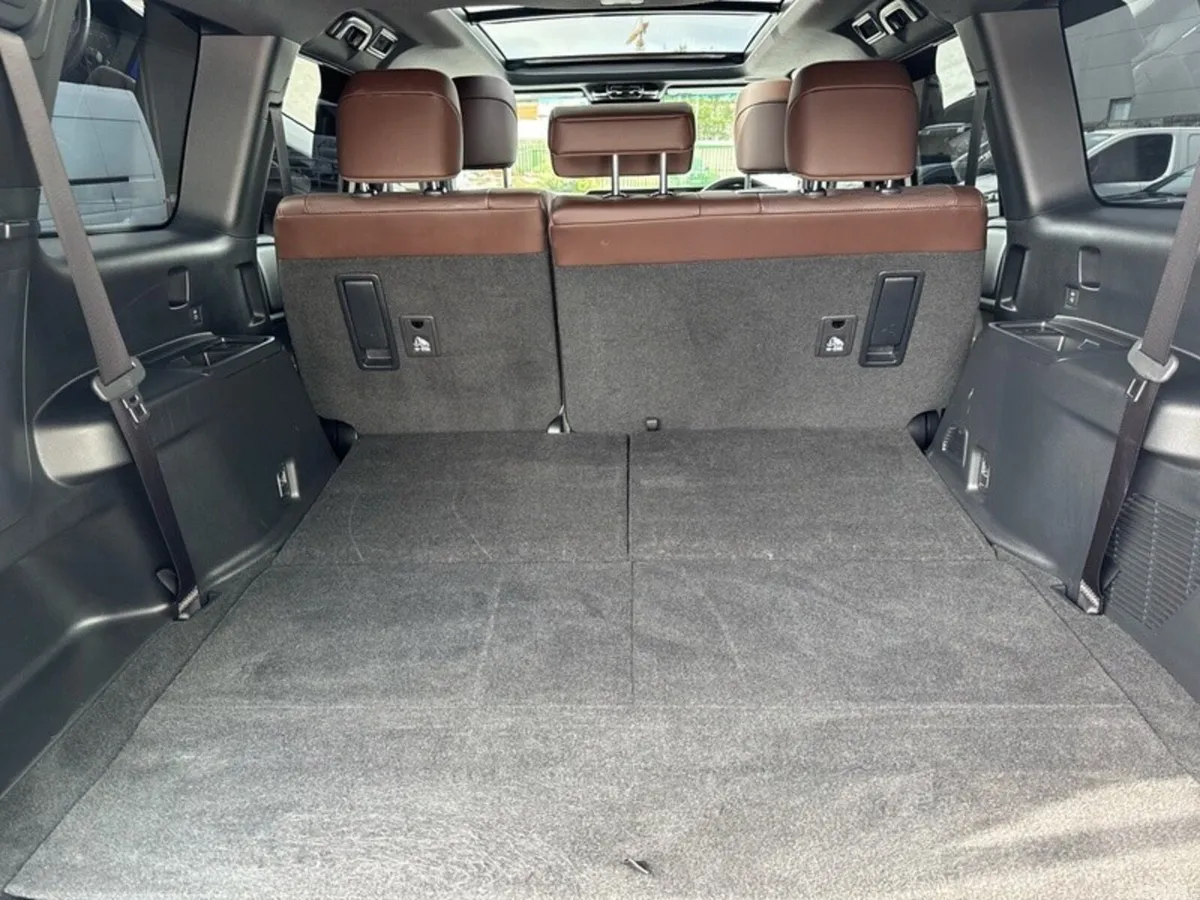 Toyota Land Cruiser SUV, Diesel, 2025, White