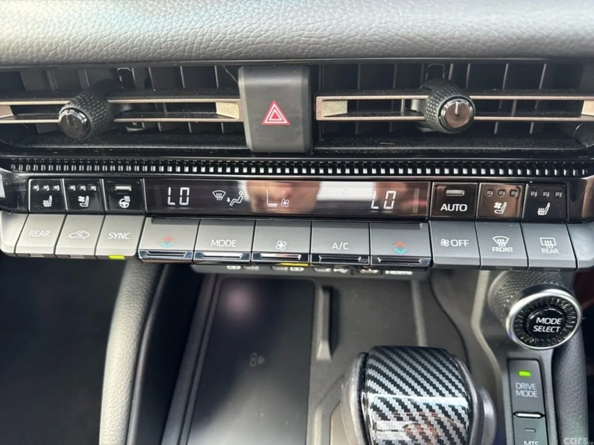 Toyota Land Cruiser SUV, Diesel, 2025, White