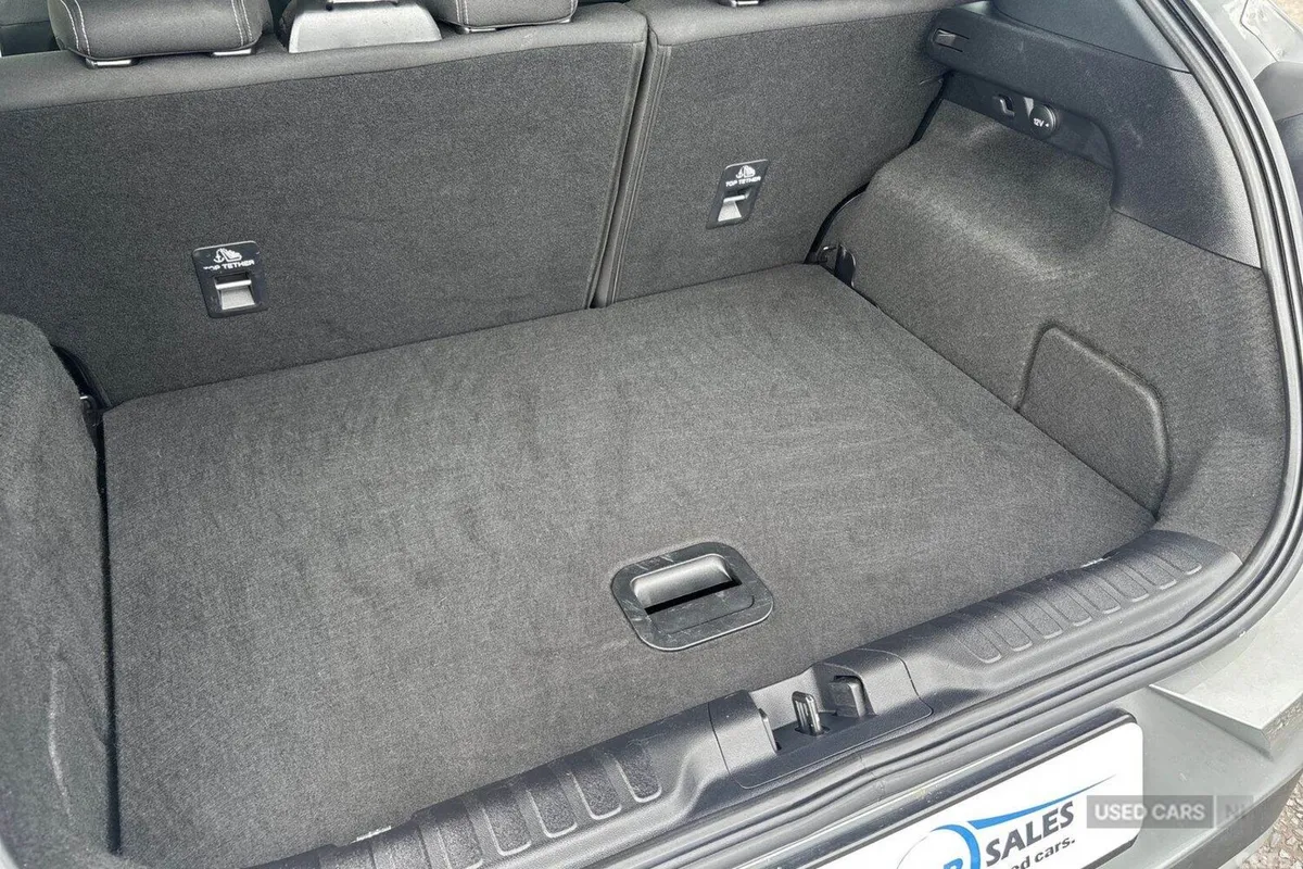 Ford Puma SUV, Petrol Hybrid, 2024, Silver