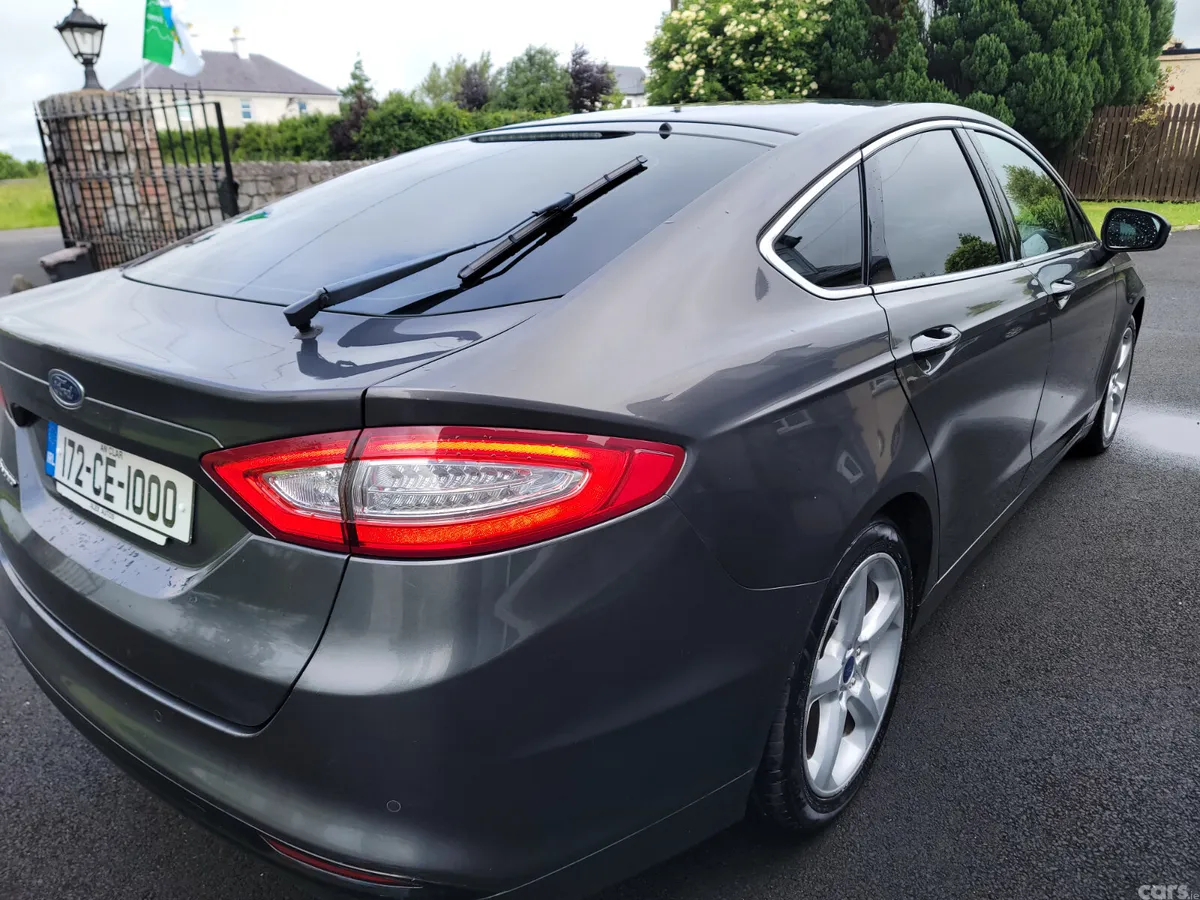 Ford Mondeo Hatchback, Diesel, 2017, Grey