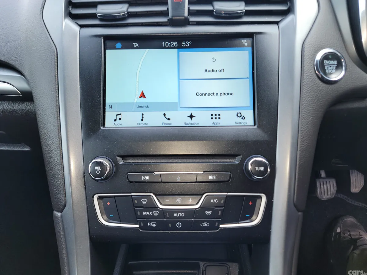 Ford Mondeo Hatchback, Diesel, 2017, Grey