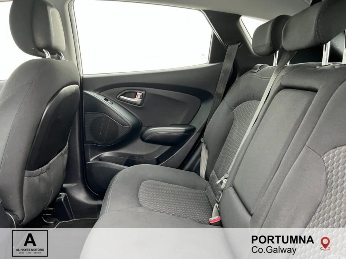 Hyundai ix35 SUV, Diesel, 2013, White