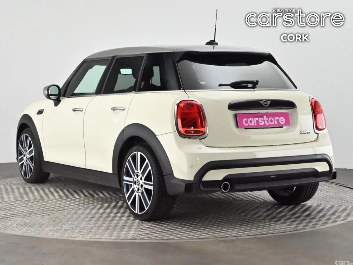 Mini Cooper Hatchback, Petrol, 2022, White