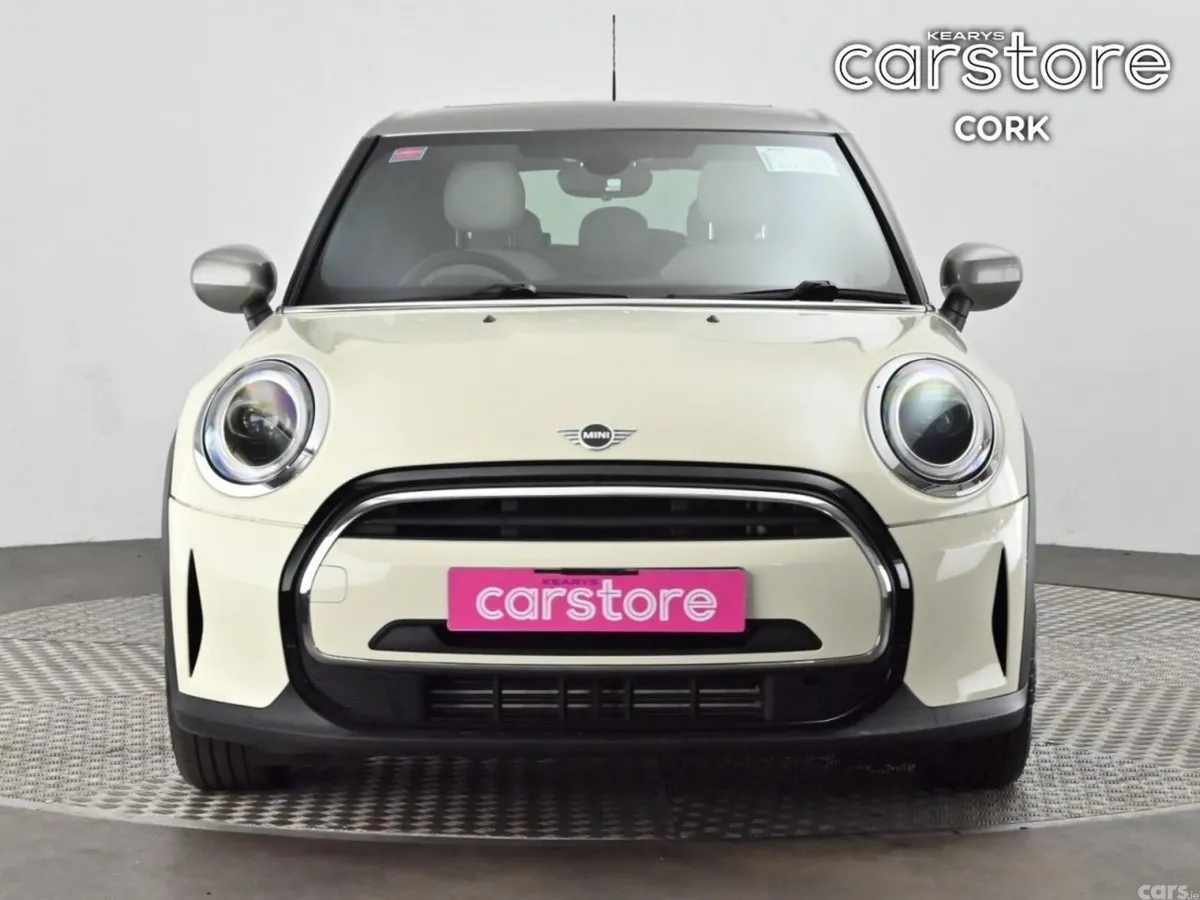 Mini Cooper Hatchback, Petrol, 2022, White
