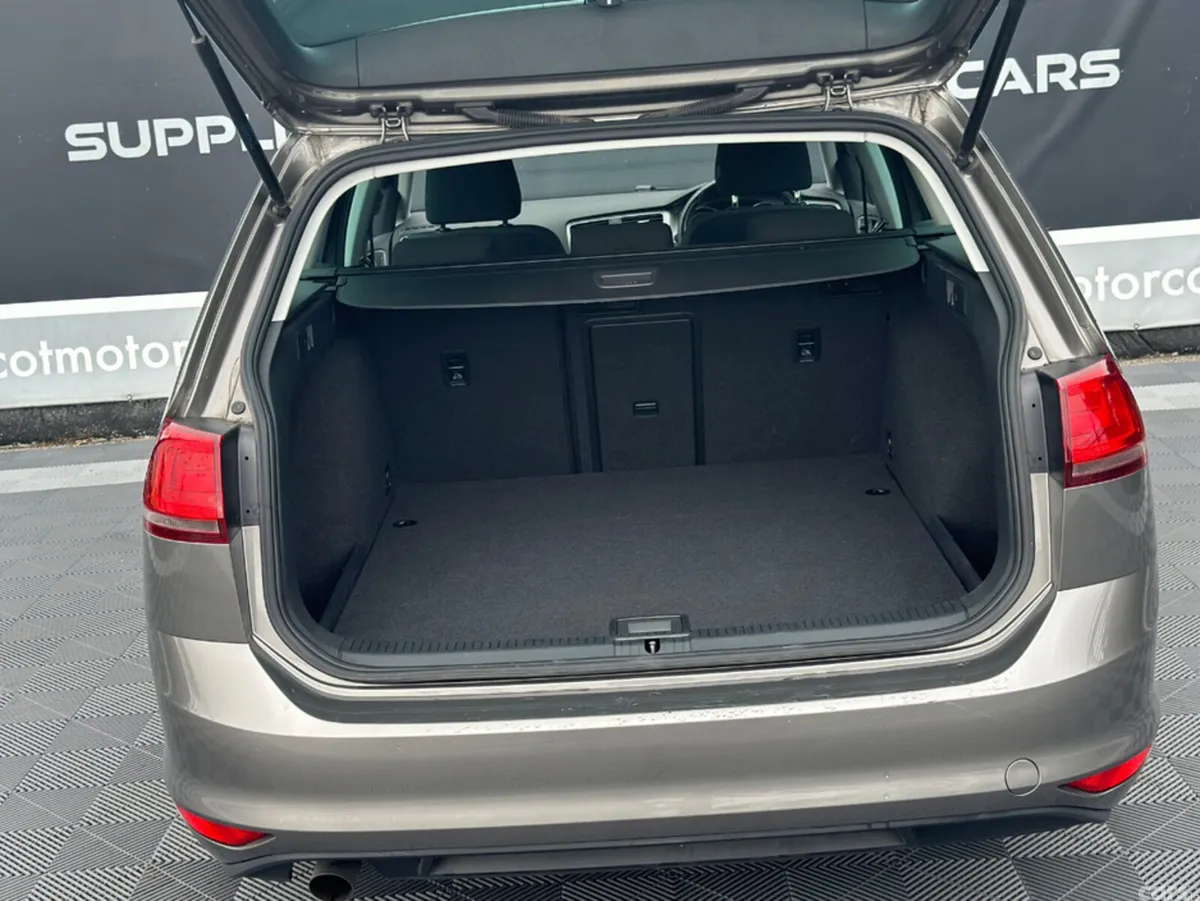 Volkswagen Golf Estate, Petrol, 2015, Grey