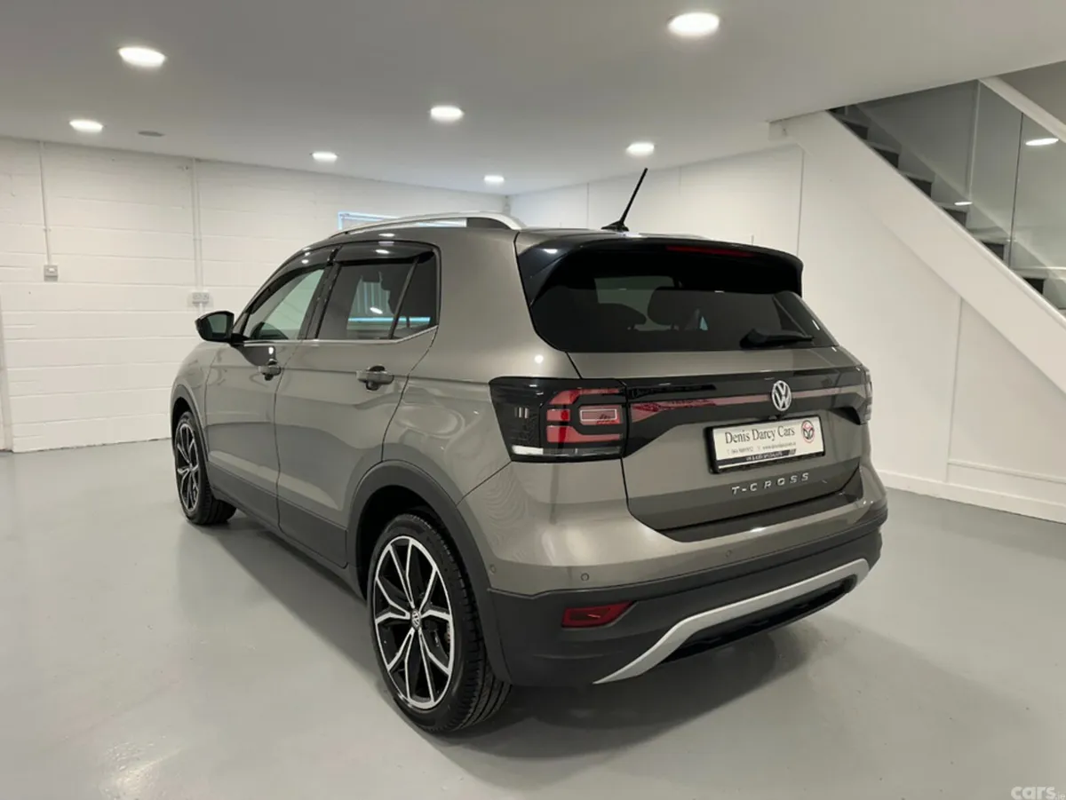 Volkswagen T-Cross SUV, Petrol, 2020, Grey