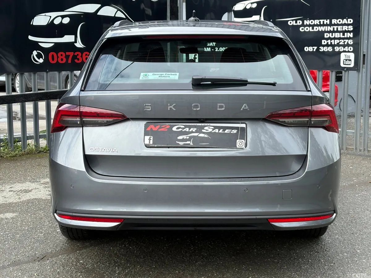 Skoda Octavia Estate, Diesel, 2025, Grey